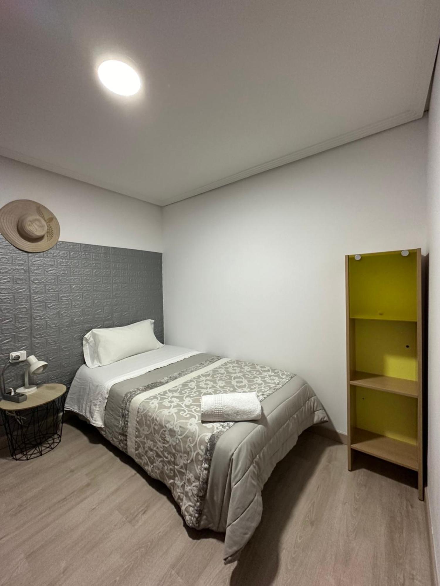 Apartamento Kalea Corazon Urbano Vitoria-Gasteiz Exterior photo
